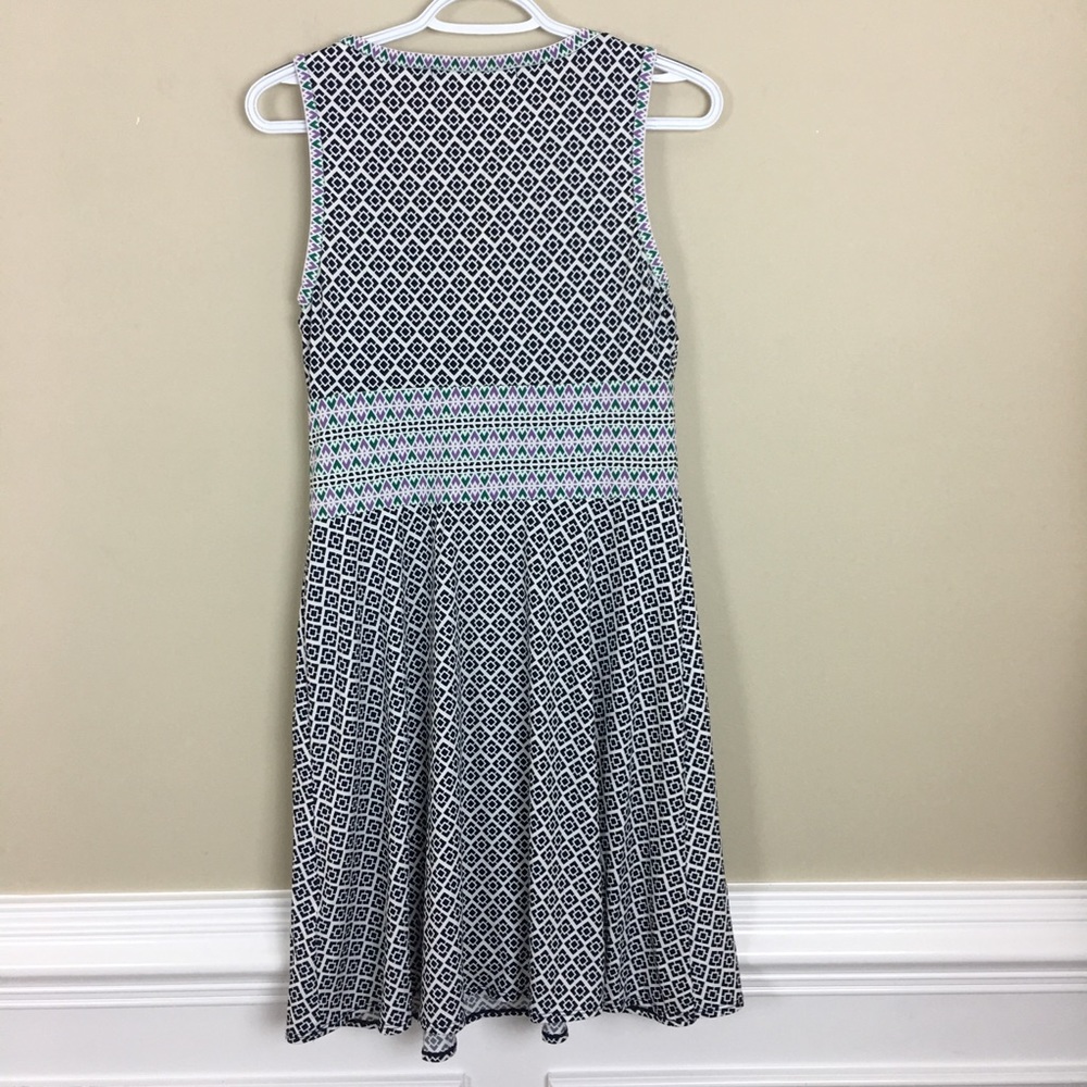 Max Studio Sleeveless Cross Wrap Front Top Dress - Picture 4 of 6